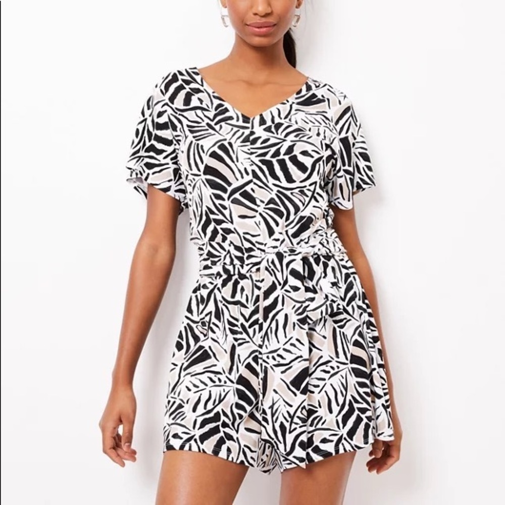 Loft beach flutter short sleeve cover up romper